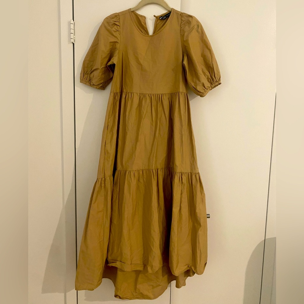 Zara Beige Tiered Midi Dress